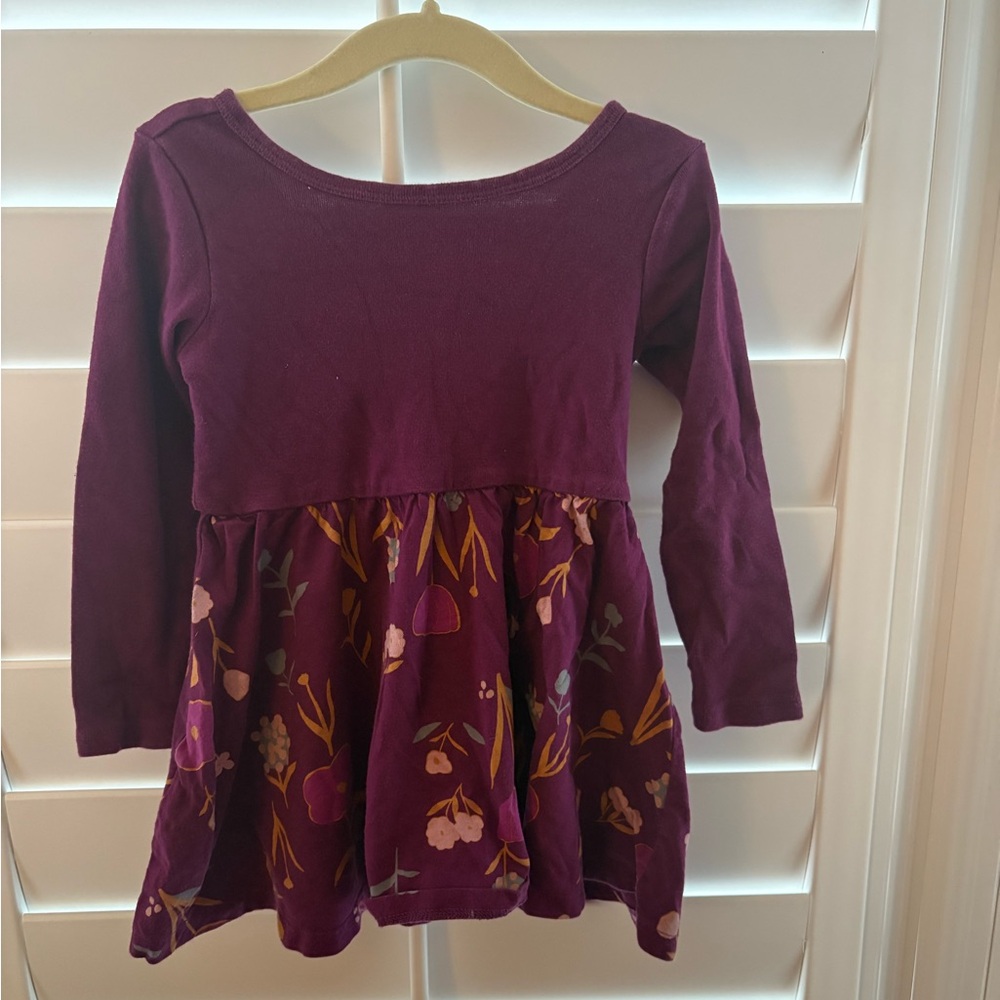 2T Girls Bundle - 6 dresses, one pair of pants - from
Tea and Hanna Andersson